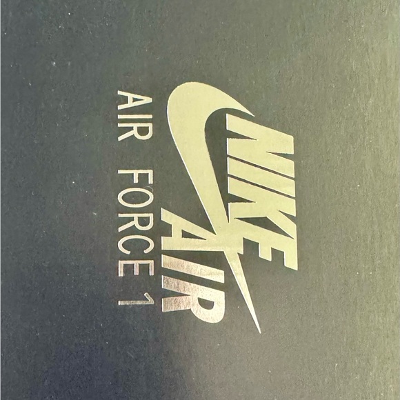 Nike Women's Blush Pink Air Force 1 Sneakers 7.5 - Picture 3 of 5